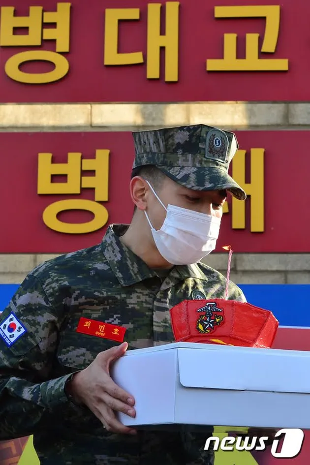 Minho SHINee makin hot pasca wajib militer