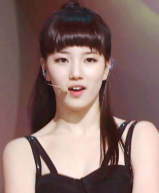 12 Pictures of Beautiful Korean Female Idols Whose Visuals Have Been Viral and Made Netizens Go Crazy Since Debut: Irene Red Velvet - Suzy