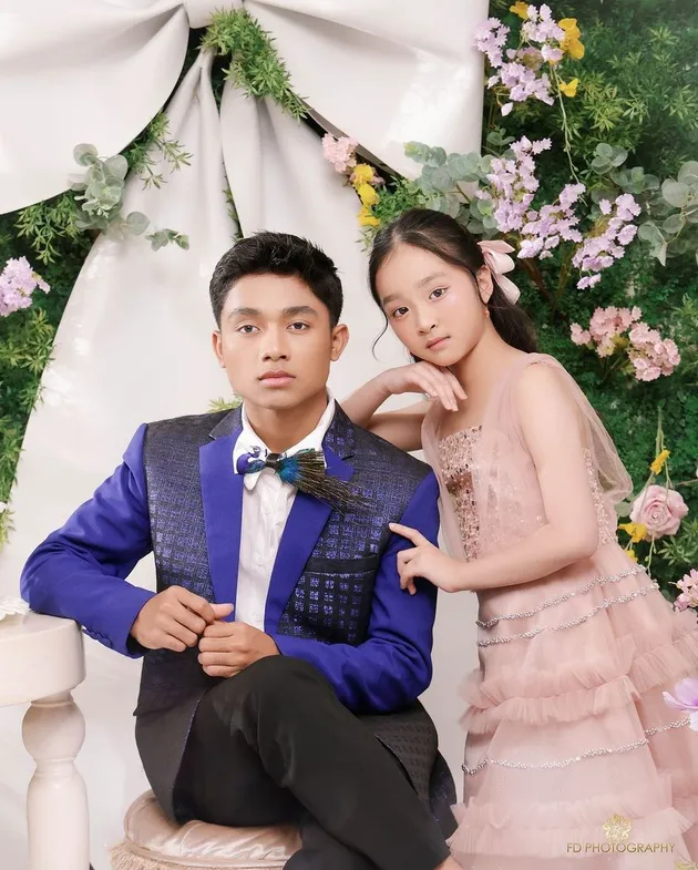 Sarwendah foto keluarga, anak-anak Sarwendah
