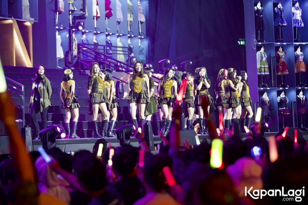 12 Portraits of the Vibrancy of JKT48 10th Anniversary Concert 