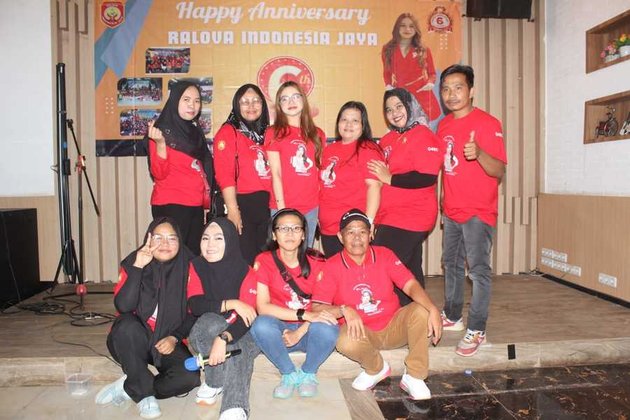 12 Potret Keseruan Anniversary 6 Tahun RALOVA and Lady Rara's Birthday Party, From Tumpengan to Singing Along with Idols