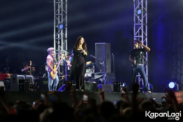 Konser Slank Empat Satoe