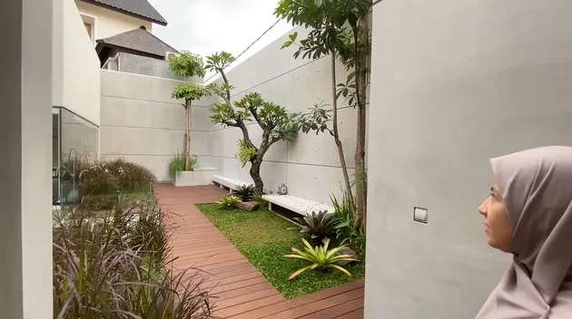 Rumah Baru Desta - Natasha Rizky