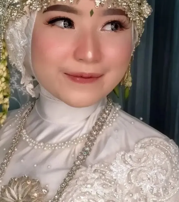 Potret Susi sebut dirinya mirip Han So Hee.