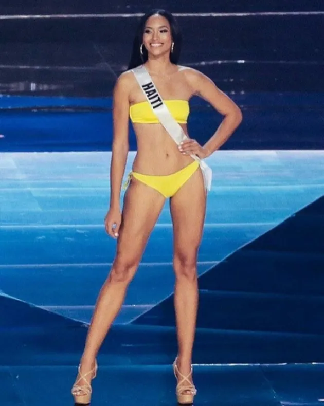 Swimsuit Miss Universe