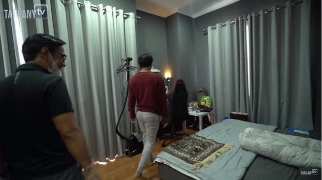 13 Photos of Rizky Febian's New House, More Aesthetic - Keeps a Photo with Anya Geraldine in the Room