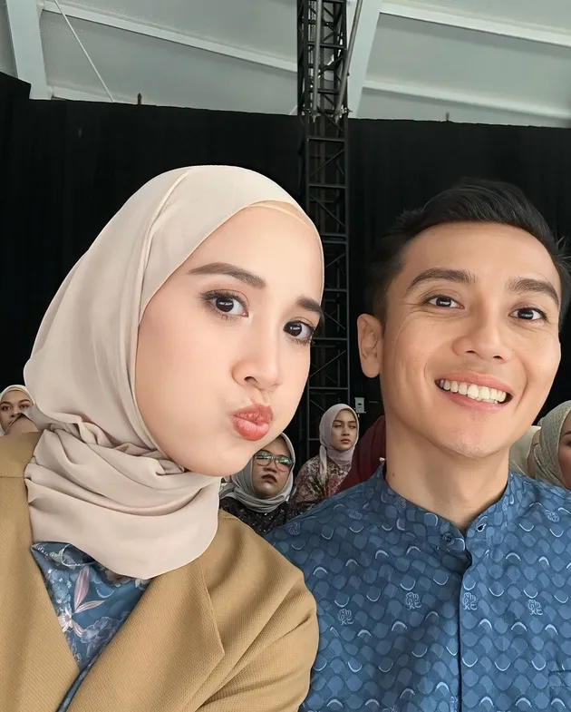 Fanny Fabriana dan Achmad Zacky Bareng 4 Anaknya