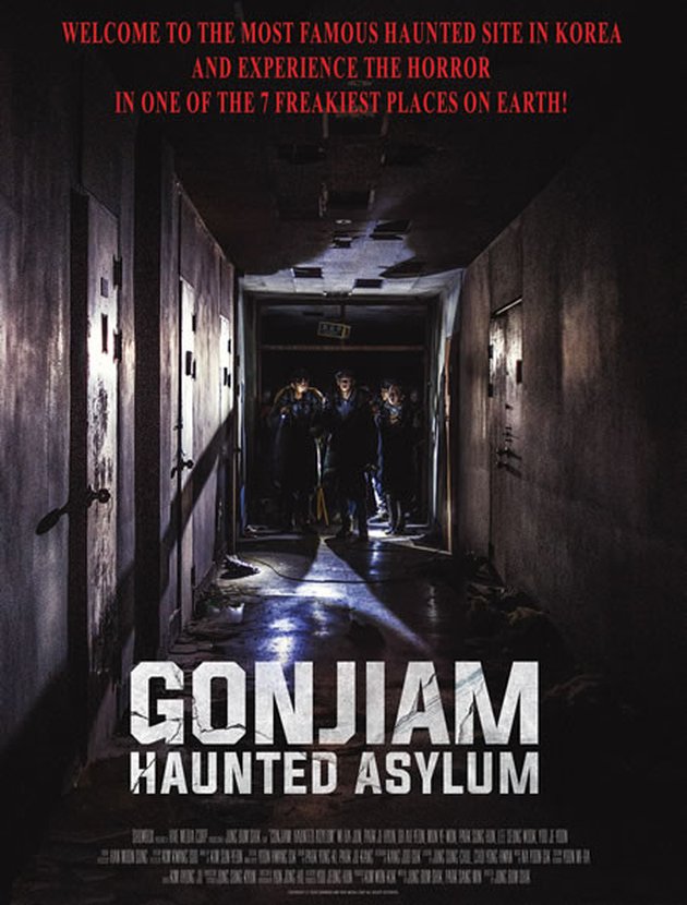 Buat para pecinta film horror, pastinya sudah pada nonton judul 'GONJIAM: HAUNTED ASYLUM' yang tayang tahun 2018 silam. Settingnya adalah sebuah rumah sakit angker yang sudah lama tak terpakai.