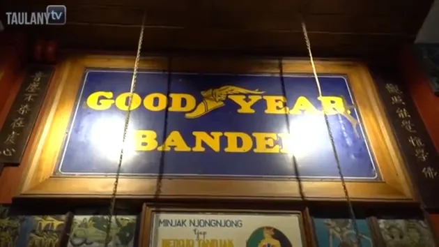 koleksi antik Ahmad Dhani