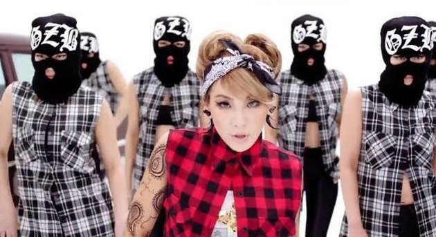 15 Controversial and Criticized K-Pop Idol Costumes by Netizens, Who Are They?