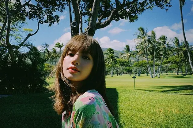 Lisa BLACKPINK