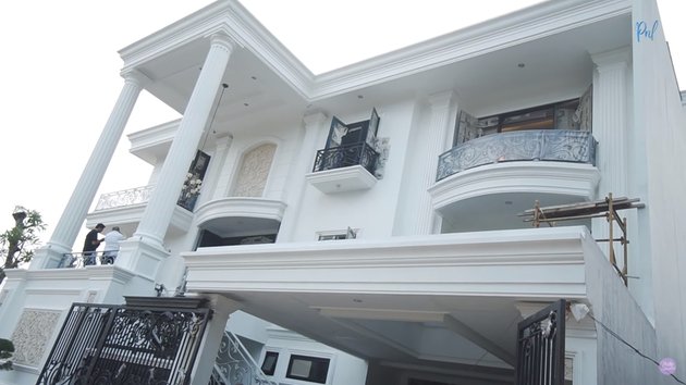 15 Photos of Prilly Latuconsina's New House, Four-Story Luxury with Karaoke Room and Cinema