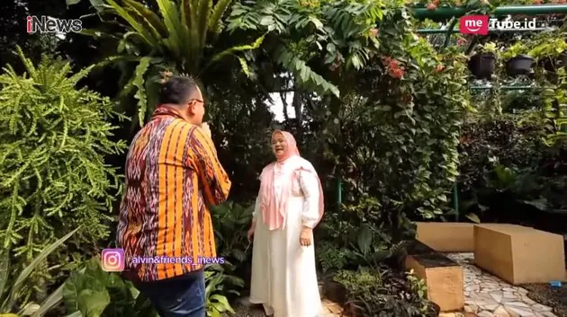 rumah mamah dedeh, rumah seleb, rumah mewah mamah dedeh