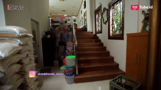 rumah mamah dedeh, rumah seleb, rumah mewah mamah dedeh