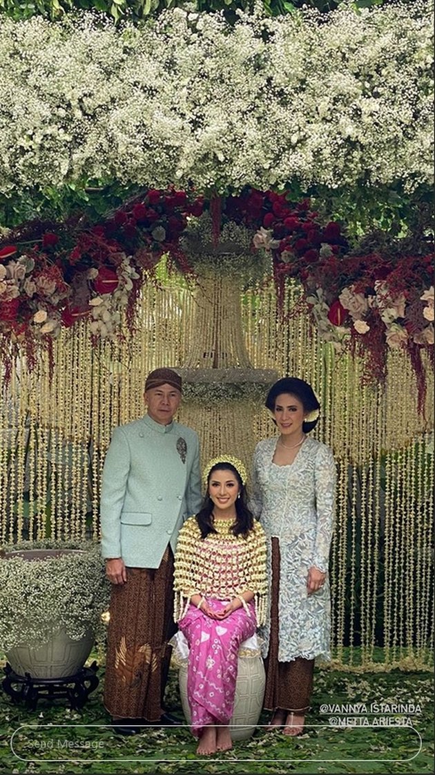 17 Portraits of Vannya Istarinda's Siraman, Bakrie Family's Prospective Daughter-in-Law, Luxurious and Full of Jasmine Flowers