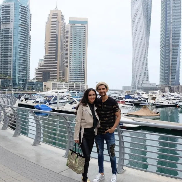 Vin Rana dan Nita Sofiani