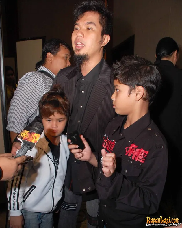 10 Artis Sumber Berita 2008