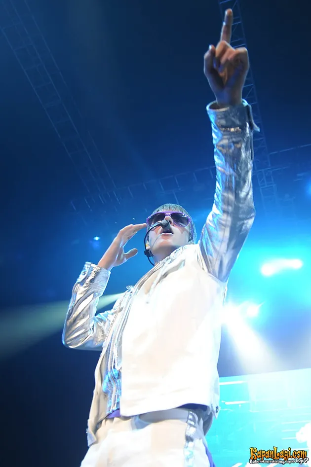 1 dekade - justin bieber