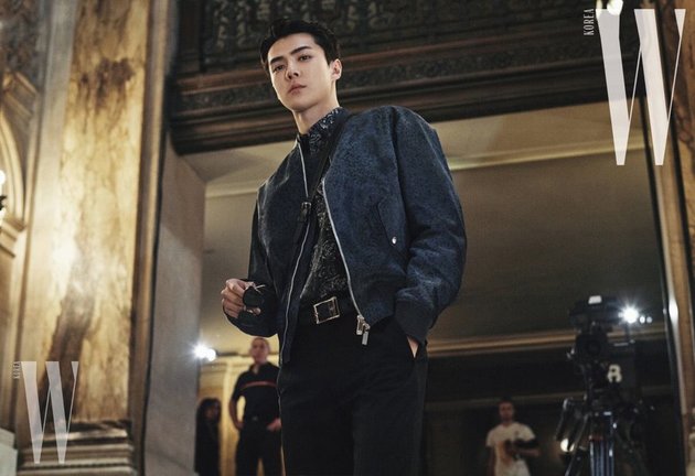 20 Photos of Sehun EXO at Paris Fashion Week: Arrival Moment Like a Boss, Handsome Pose Like a Prince, and Photoshoot as the New Berluti Model