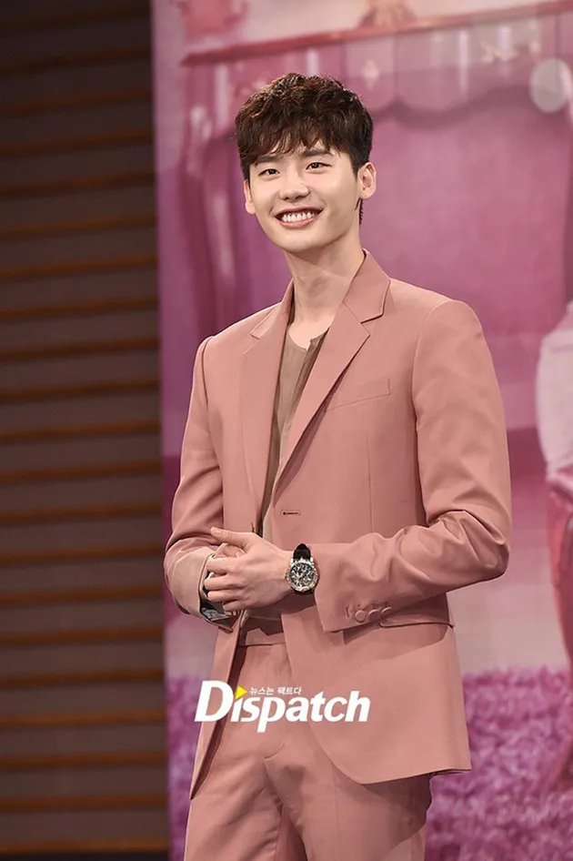 Lee Jong Suk Birthday