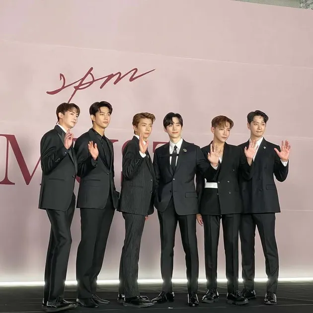 2PM Pakai All Black