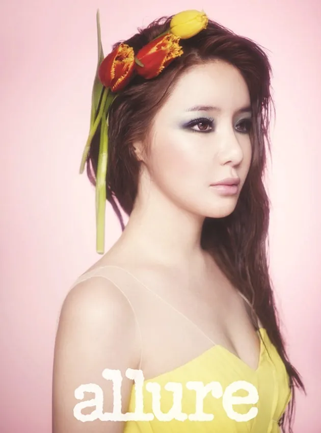 2NE1