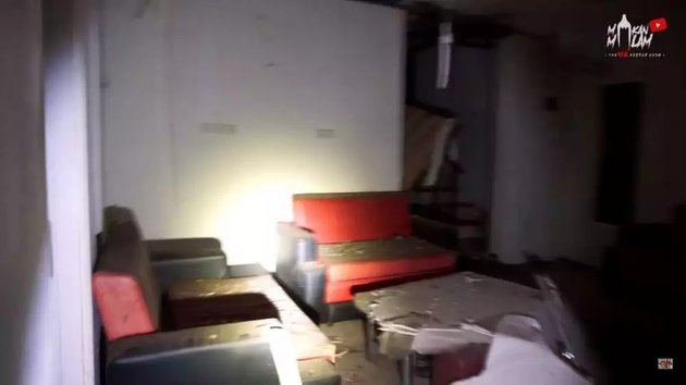 rumah chelsea olivia, rumah seleb, rumah chelsea olivia terbengkalai