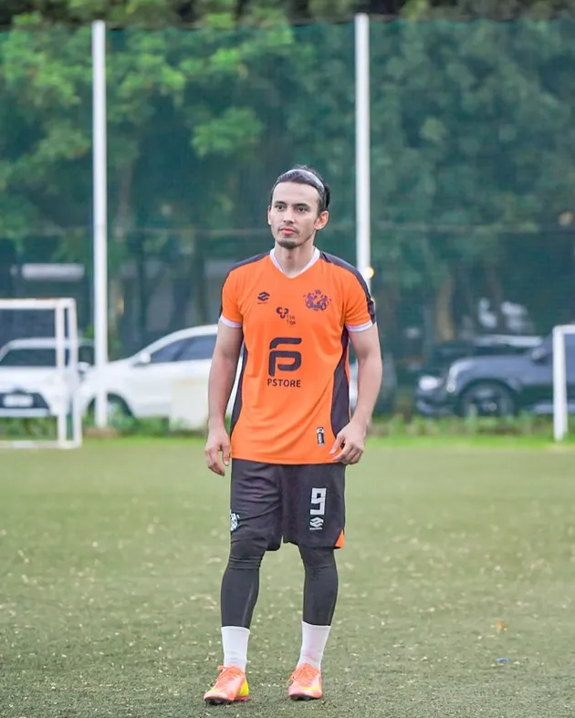 Artis Top Indonesia dulu atlet bola