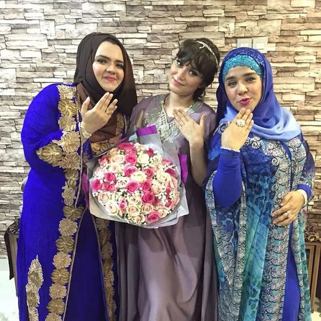husein alatas, zachira, elvi sukaesih