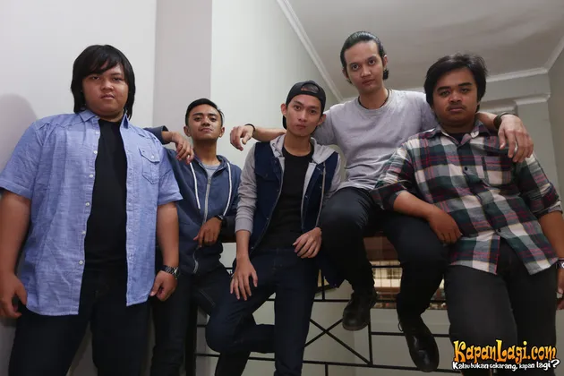 5 Cowok Ganteng \&#039;Anak Monica Oemardi\&#039;, Siap Kecup Manis Telingamu