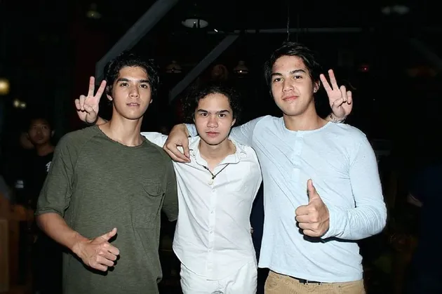 seleb 3 bersaudara, 3 bersaudara selebriti