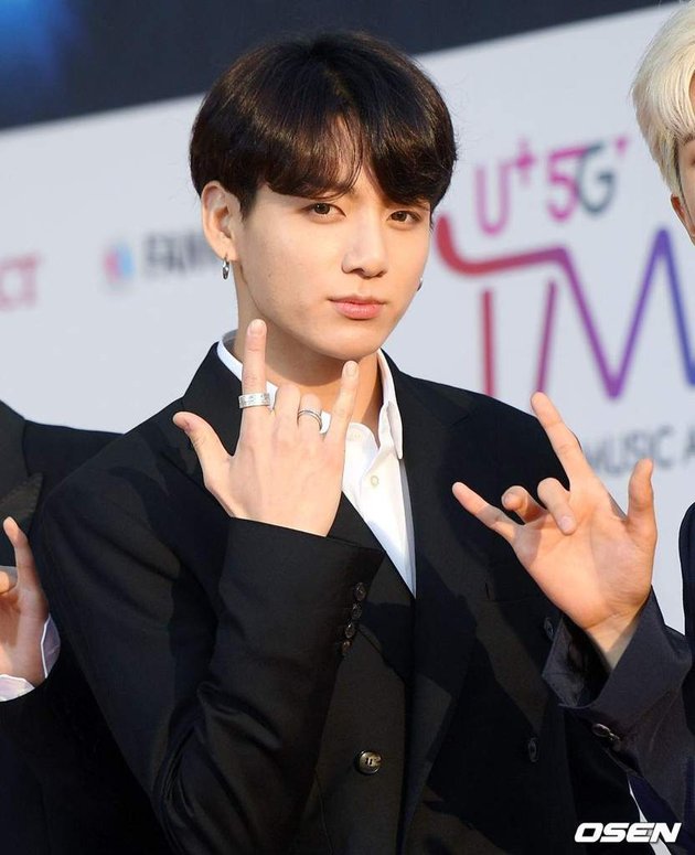 6 Hairstyles That Make Falling in Love with Jungkook BTS, His Handsomeness Doubles