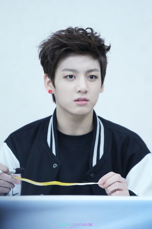 6 Hairstyles That Make Falling in Love with Jungkook BTS, His Handsomeness Doubles