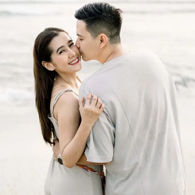 Ardina Rasti dan Arie Dwi Andhika