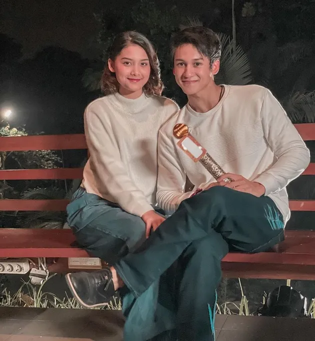 BUKU HARIAN SEORANG ISTRI