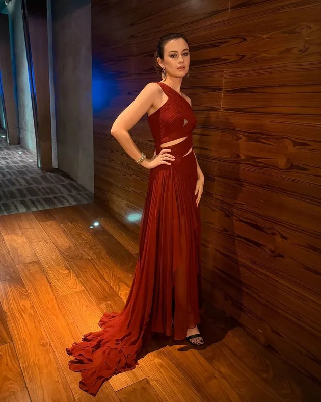 Kimberly Ryder