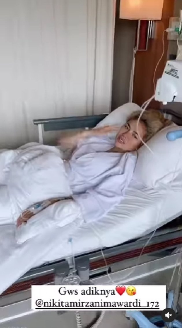 6 Portraits of Nikita Mirzani Falling Ill Until Hospitalized, Lying Weak with IV in Hand - Still Going to Work to Surabaya