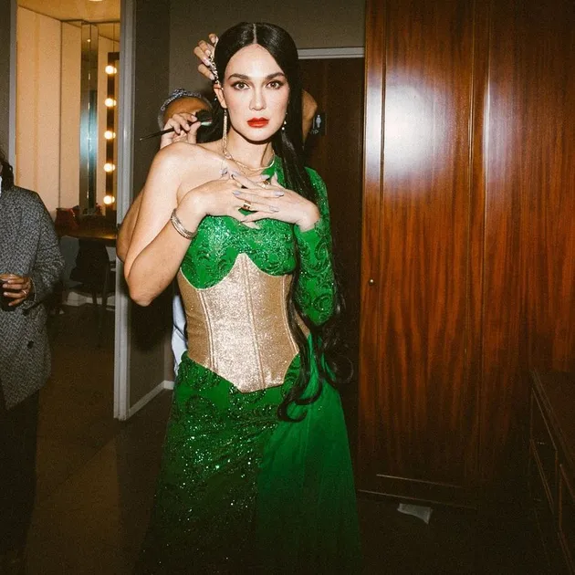 Luna Maya