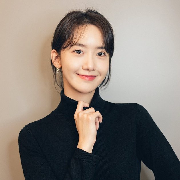 6 Latest Photos of Yoona on Her Official Instagram Account, Naturally Beautiful with Short Hair