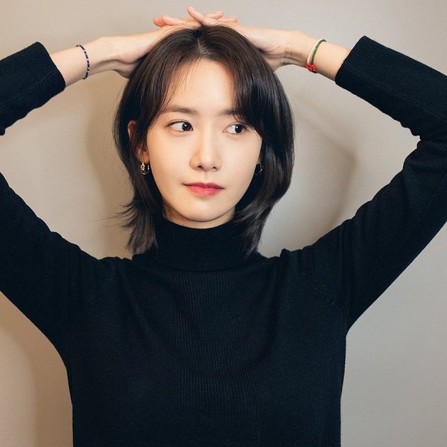 6 Latest Photos of Yoona on Her Official Instagram Account, Naturally Beautiful with Short Hair