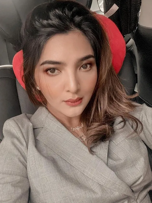 seleb kena santet, seleb yang terkena santet