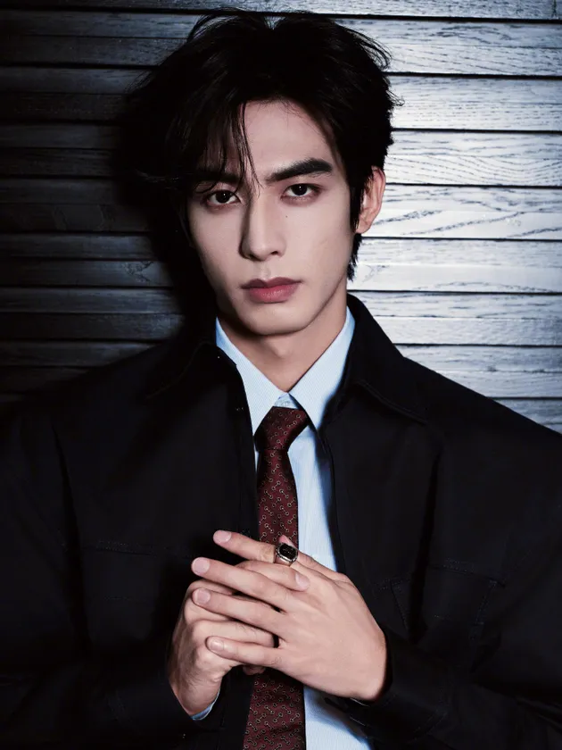 Song Weilong: Simbol Stabilitas dan Daya Tarik Visual