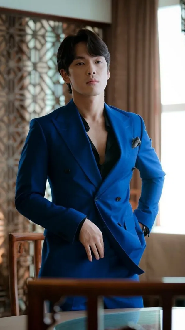 Aktor dari pemeran utama jadi second lead