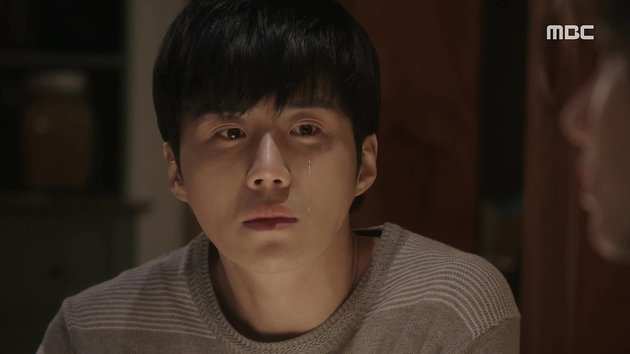 7 Kim Seon Ho Dramas for Those Who Can't Move On from Han Ji Pyeong in START-UP, Once a Employee - Policeman