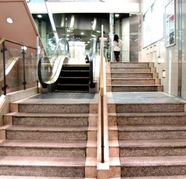 fakta unik, fakta aneh, eskalator unik, eskalator aneh