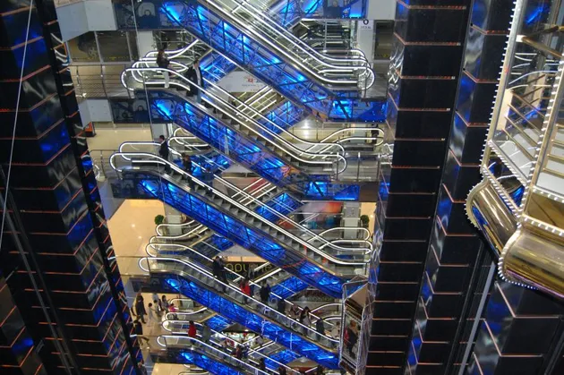 fakta unik, fakta aneh, eskalator unik, eskalator aneh