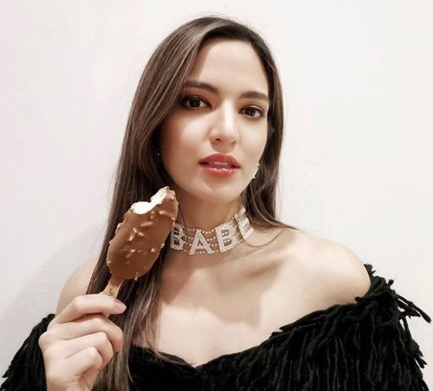 7 Facts About Nia Ramadhani That Will Leave You Astonished, Unable to Peel Pineapples & Salak Fruit!