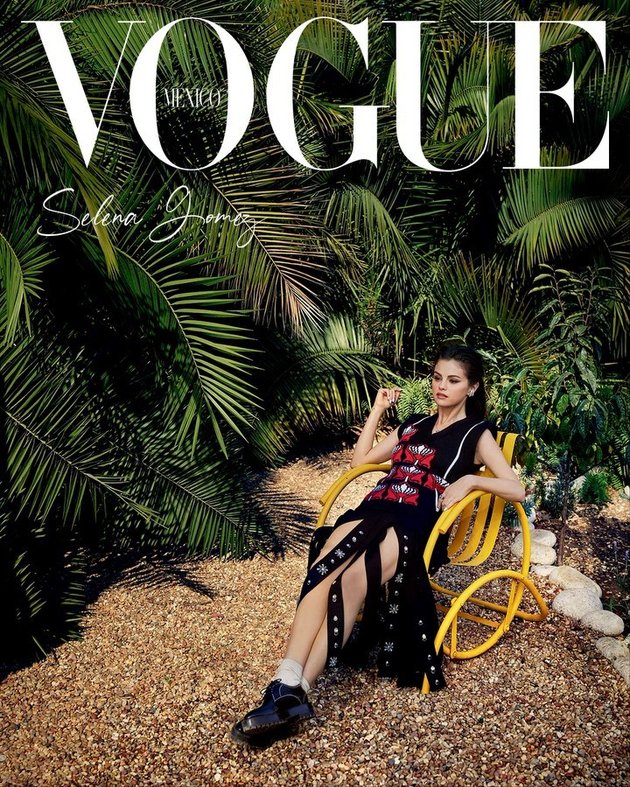 7 Beautiful Photos of Selena Gomez in the Latest Photoshoot with Vogue Mexico, Super Glamorous & Luxurious!