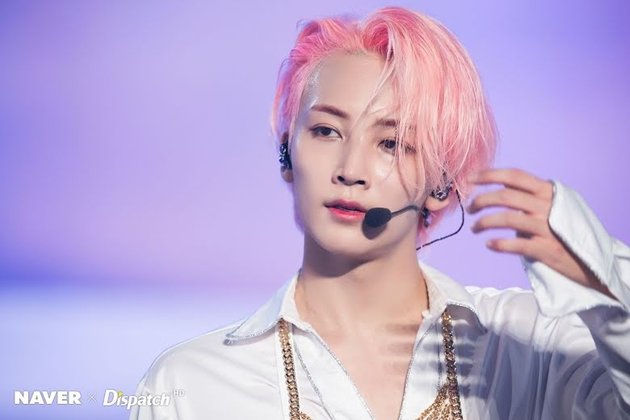 7 Male K-Pop Idols Destined to Perform on Stage: V BTS, Jeonghan SEVENTEEN, Jaemin NCT, and More