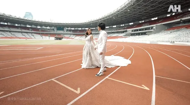 Atta dan Aurel prewed di GBK